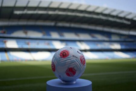 الدوري الإنجليزي يطبق لائحة غريبة