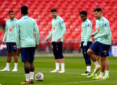 البرازيل تبحث عن هوية فنية جديدة ومجد ضائع بقيادة دوريفال