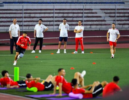 انتقادات عراقية للتدخل بعمل مدرب «أسود الرافدين»