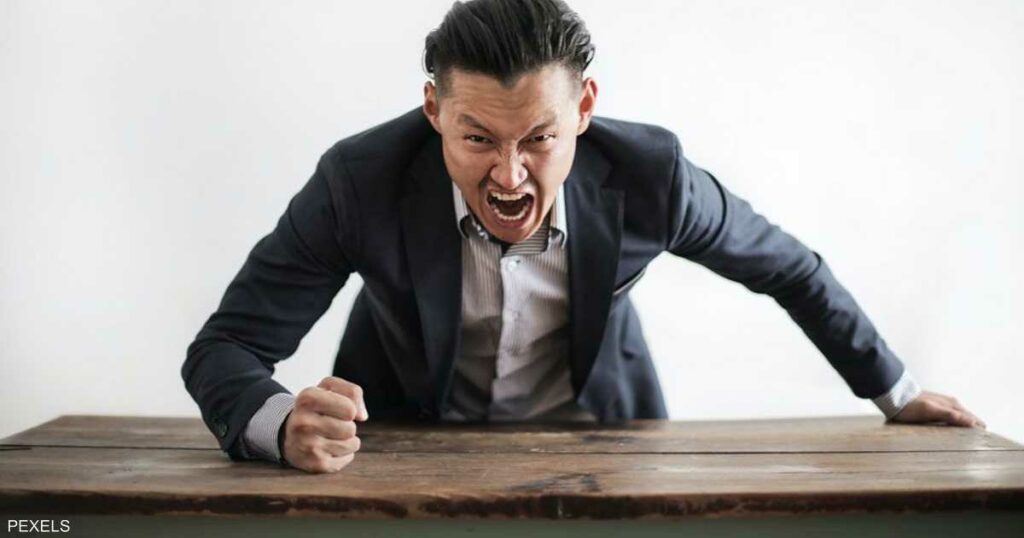 احذر الغضب.. يدمر عقلك وقلبك وجهازك الهضمي