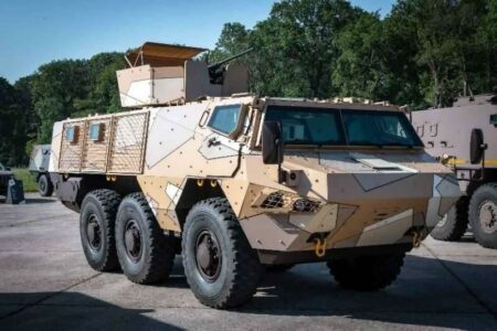 فرنسا تعتزم تزويد أوكرانيا بعربات مدرعة وصواريخ مضادة للطائرات