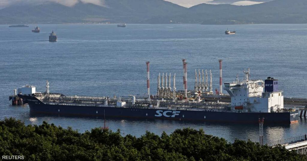 موسكو تصف التحرك الأميركي ضد أسطول الظل بـ "الحرب التجارية"