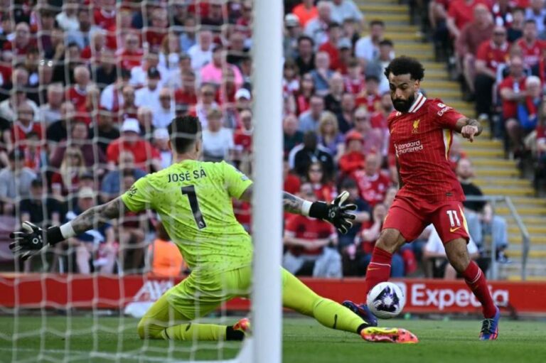 صدمة للأندية السعودية..محمد صلاح يقرر البقاء في ليفربول