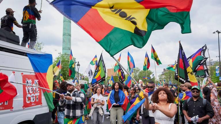 كاليدونيا الجديدة.. تحدٍّ فرنسي في «بلاد النيكل»