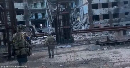 القوات الروسية تسيطر على بلدة وتحسن مواقعها في جبهات القتال