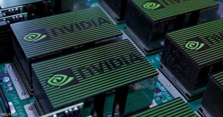 إنفيديا تستعد لطرح نسخة من رقائق الذكاء الاصطناعي في الصين