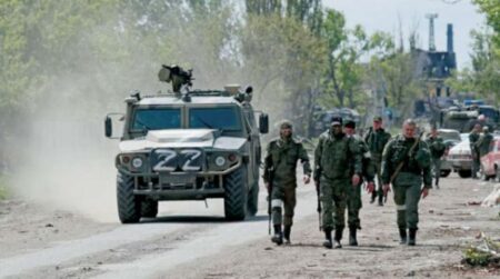 روسيا تعلن السيطرة على بلدة أخرى في شرق أوكرانيا