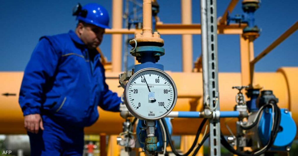 كييف: نقل الغاز الروسي عبر أوكرانيا مستمر بصورة طبيعية