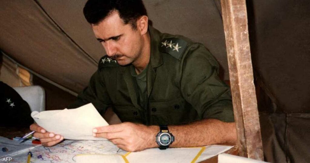 تقرير يكشف عن رسالة "واتساب" من "عميل إسرائيلي" لحكومة الأسد