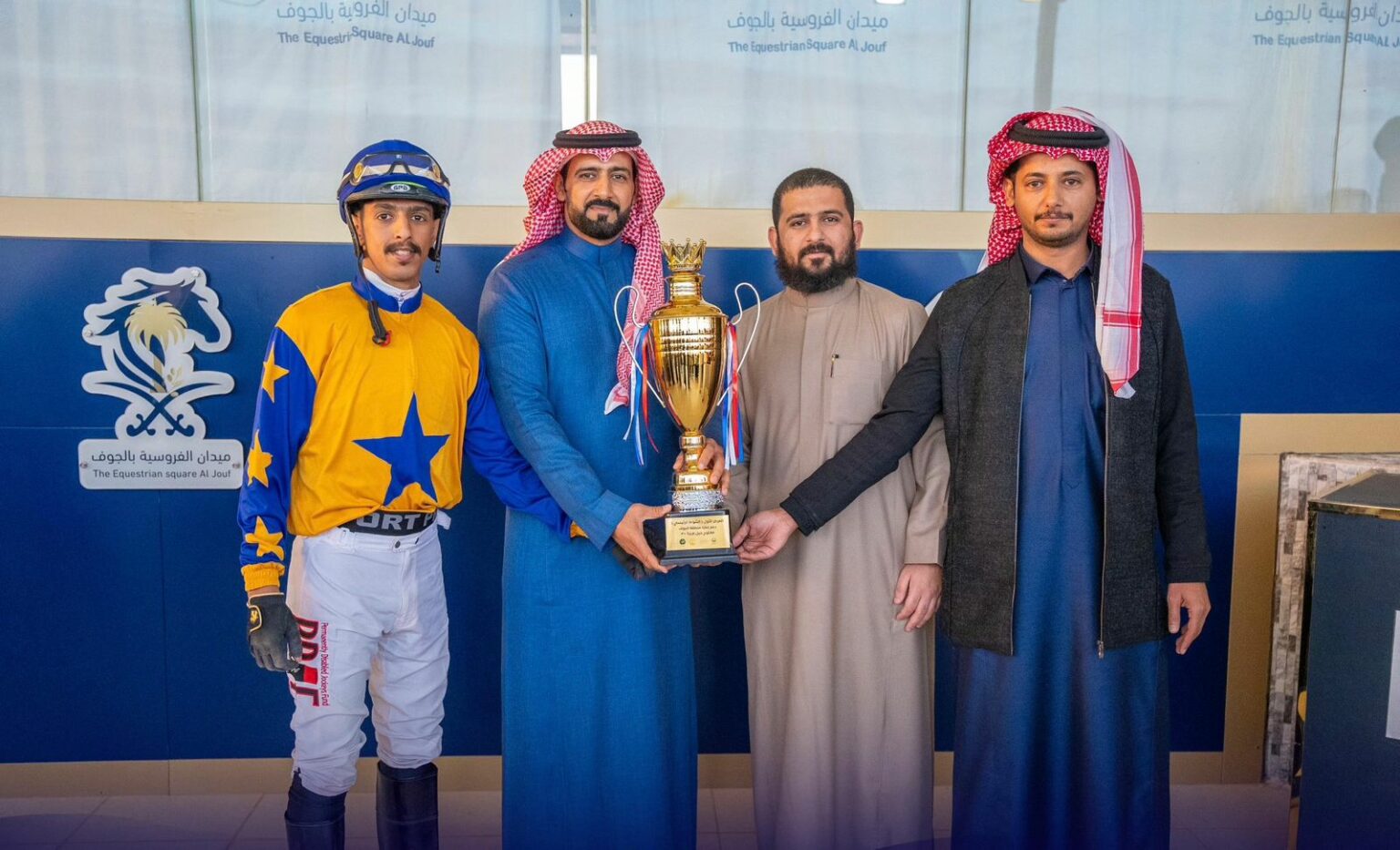 “زامل الوجاج” بطل رابع سباقات ميدان الفروسية بالجوف