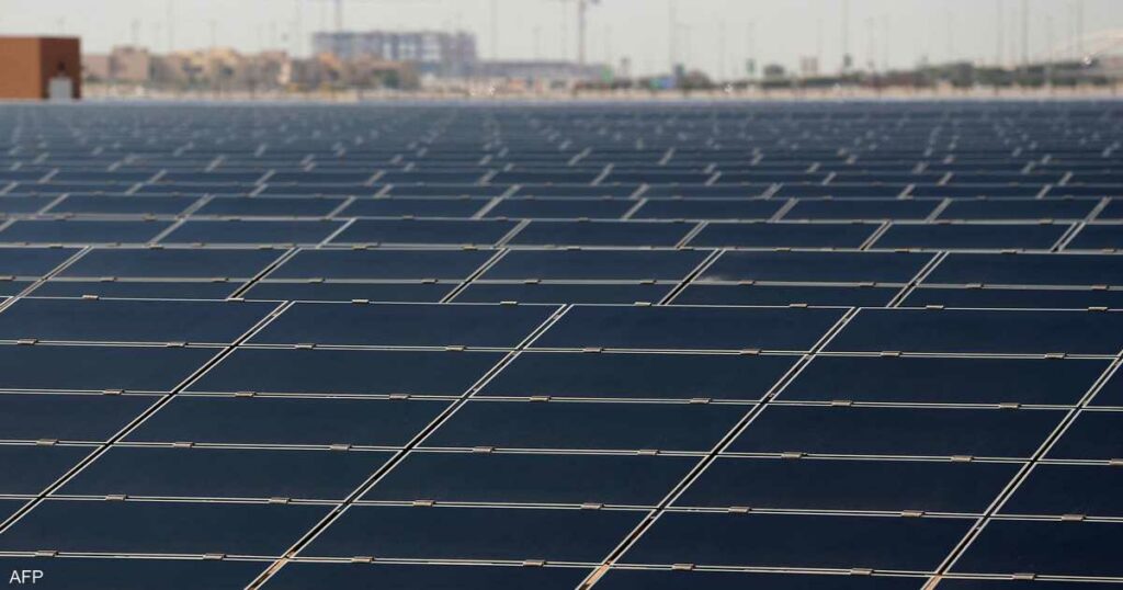 مصدر: نسعى لتحقيق 100 غيغاوات من الطاقة النظيفة بحلول 2030