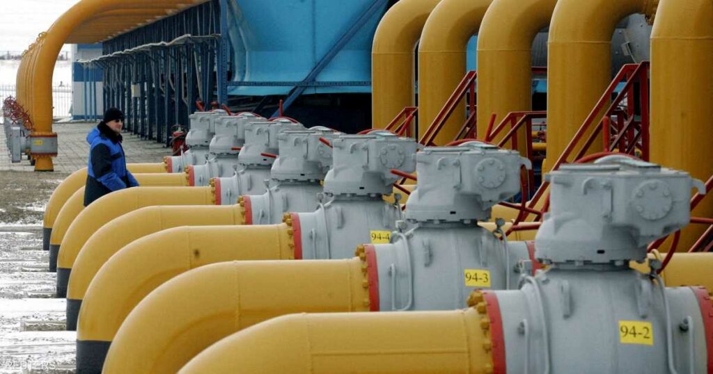 عقوبات أميركية بريطانية "قاسية" على قطاع الطاقة الروسي