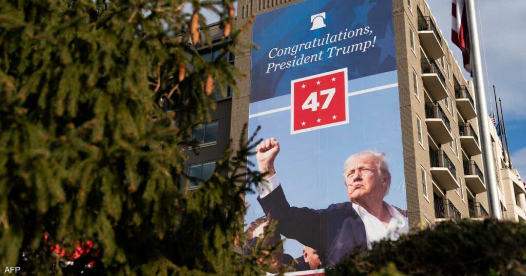 ترامب يعد بتوقيع عدد "قياسي" من المراسيم في يومه الأول