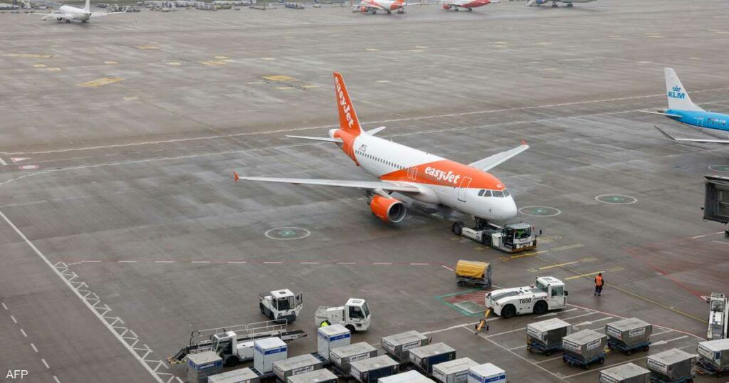 "إيزي جيت" تقلص خسائرها بأكثر من النصف في ظل تحسن الطلب