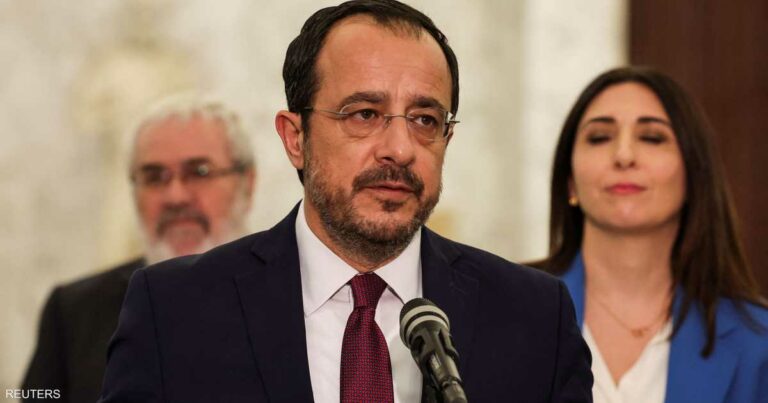 قبرص تعتزم تعويض عملاء البنوك الذين خسروا أموالهم في 2013