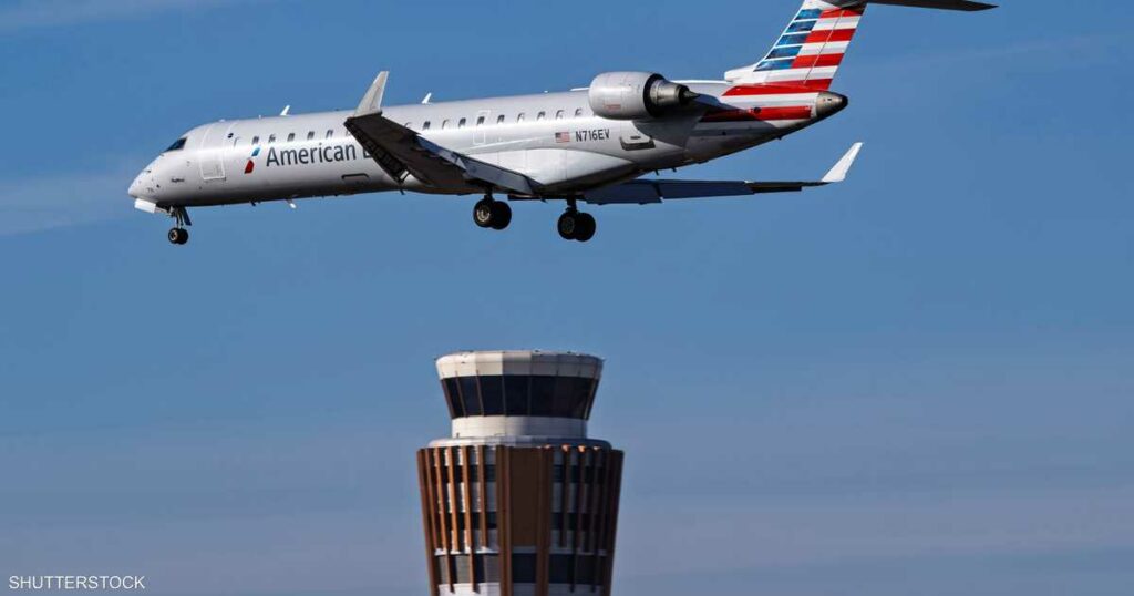 ماذا نعرف عن الطائرة الأميركية المحطمة CRJ-700؟