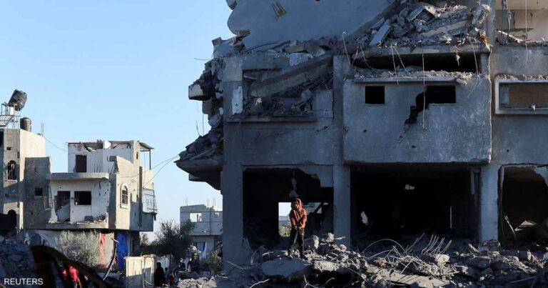 أطفال غزة مهددون بـ"أزمات صحية مزمنة".. ما السبب؟