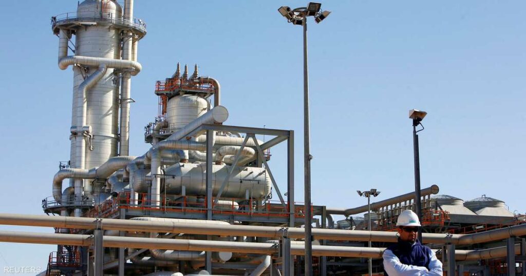 الجزائر.. تراجع صادرات الغاز المسال في 2024