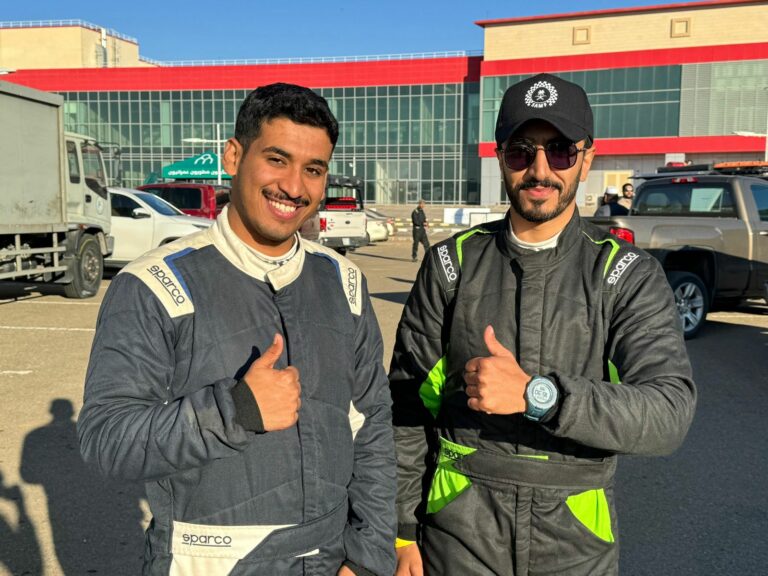 الشقاوي يعود للسباق متحديا الأعطال