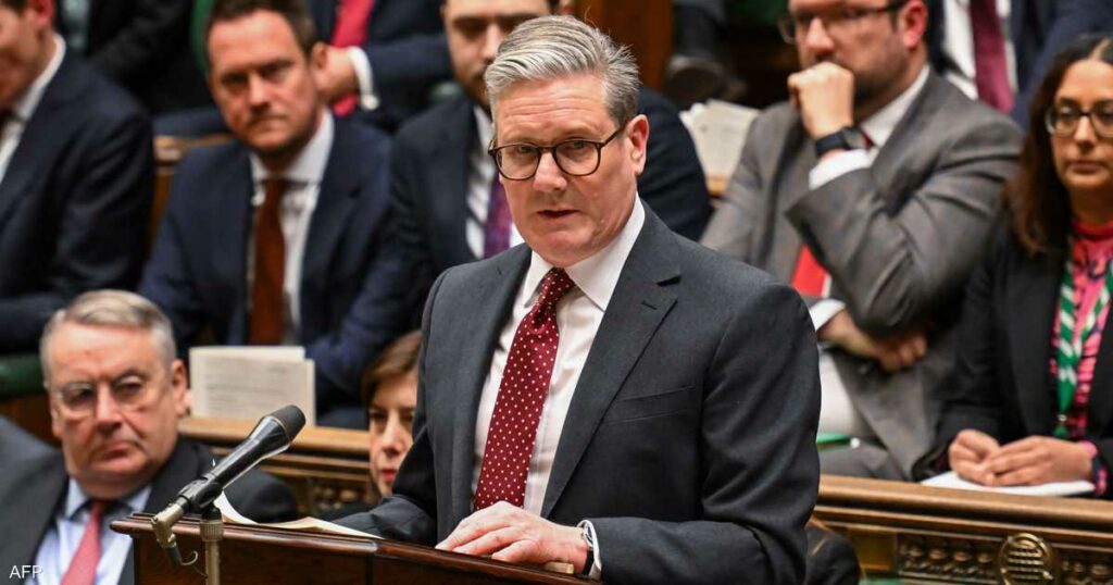 ترامب ينتقد بريطانيا.. وستارمر يقف مدافعا عنه