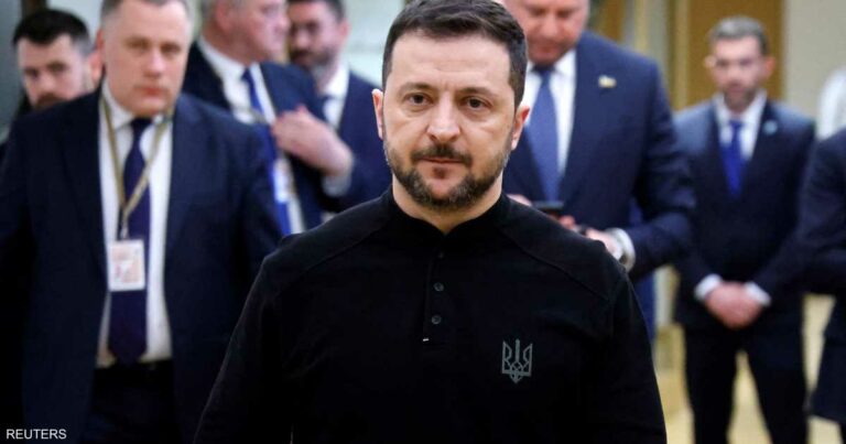 زيلينسكي: أوكرانيا تسعى للسلام "منذ أول ثانية" في الحرب