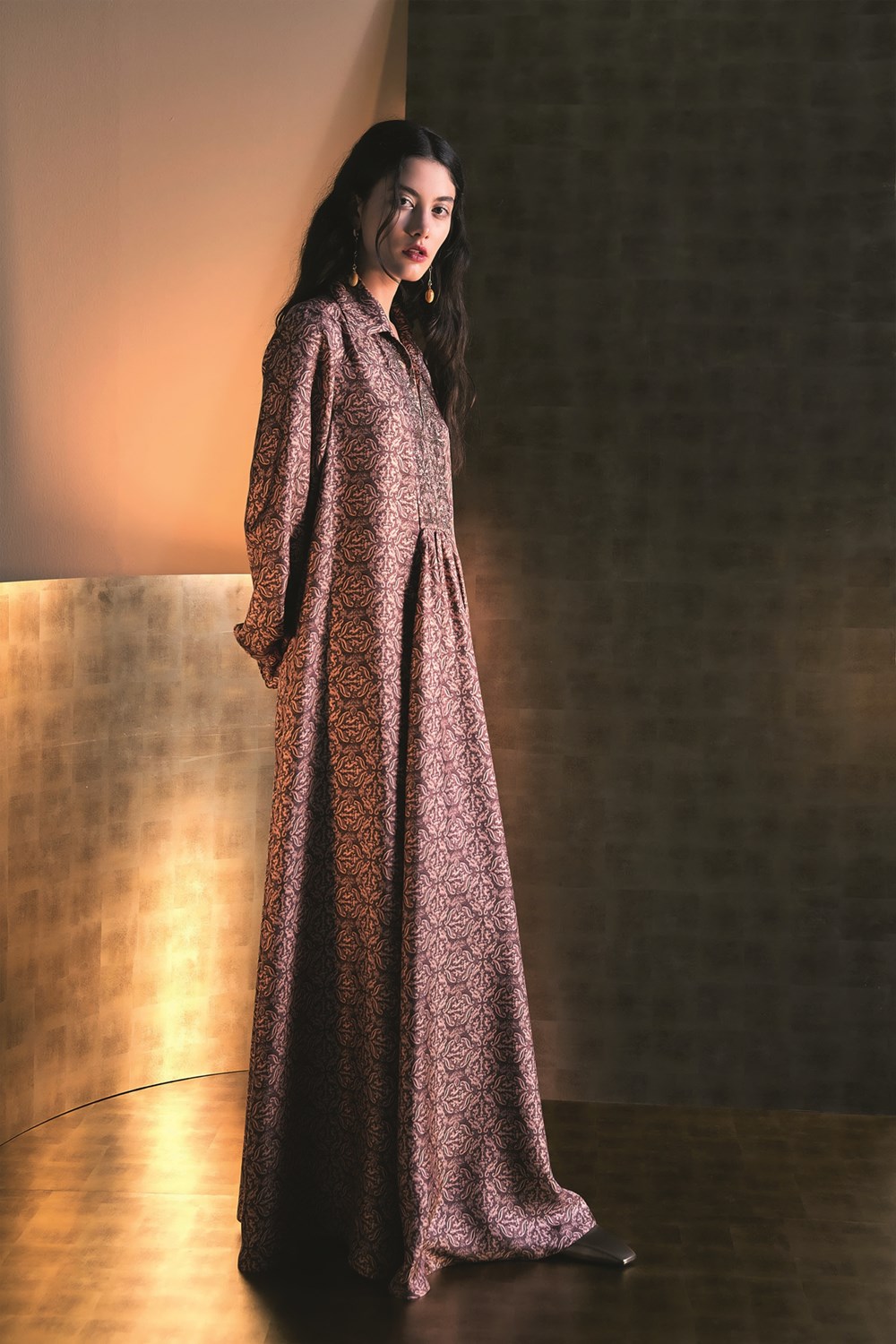 إطلالات «Max Mara».. تقاطع الشرق والغرب