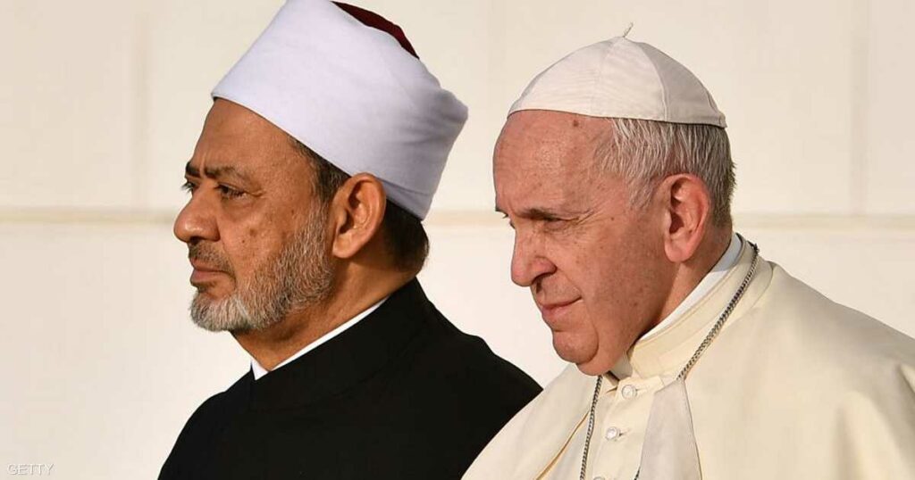 "كان محبا للمسلمين".. شيخ الأزهر ينعي البابا فرنسيس