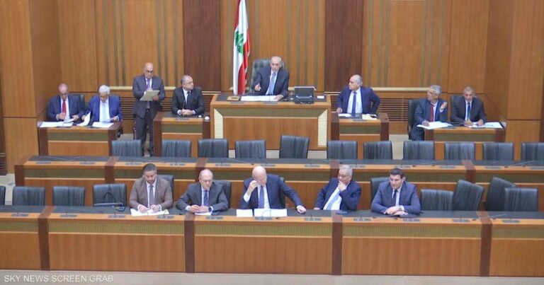 لبنان.. بوادر الخروج من الأزمة