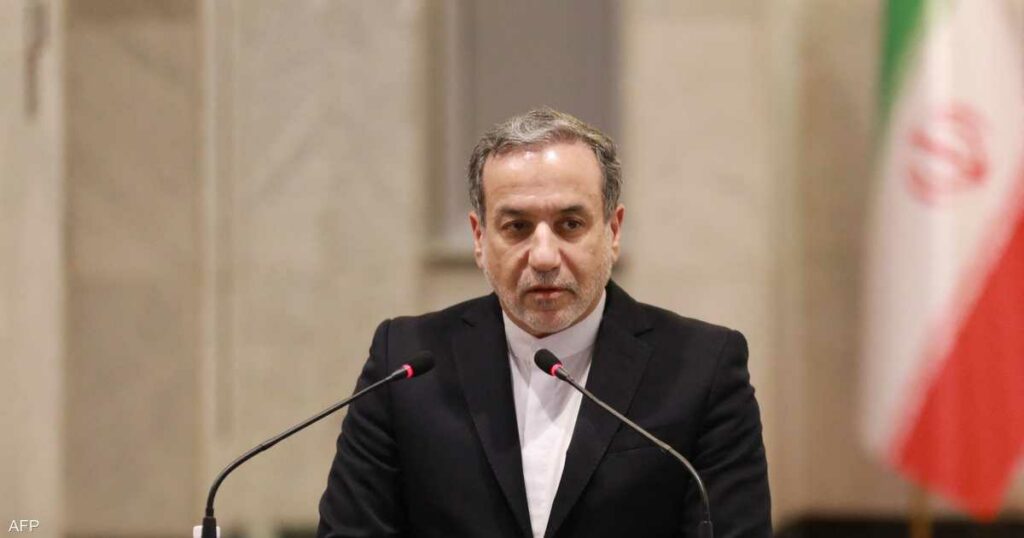 إيران تحذر من نقل المباحثات النووية من مسقط إلى روما