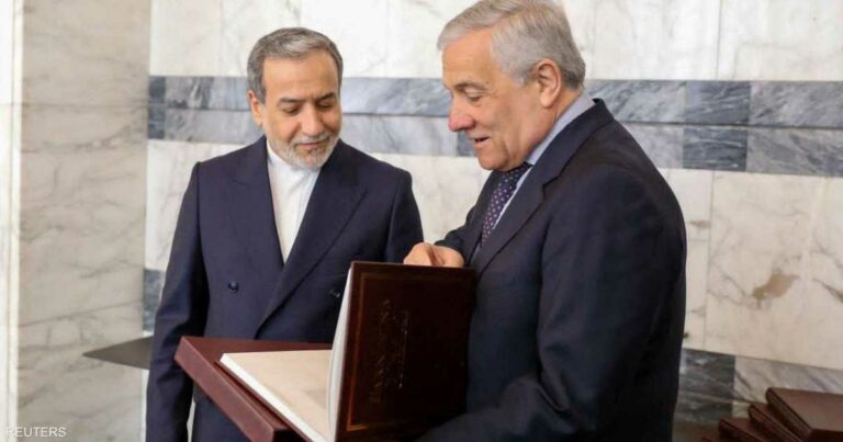 بدء المحادثات النووية بين إيران والولايات المتحدة في روما