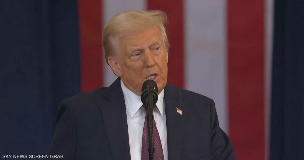 ما الرسائل التي تحملها تصريحات ترامب حول قناة السويس؟