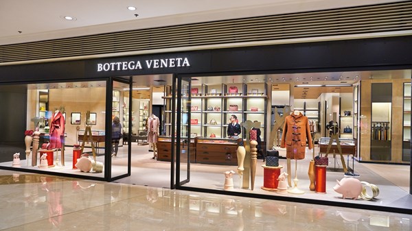 حقيبة «تشاو تشاو».. من «Bottega Veneta» حقيبة «تشاو تشاو».. من «Bottega Veneta»