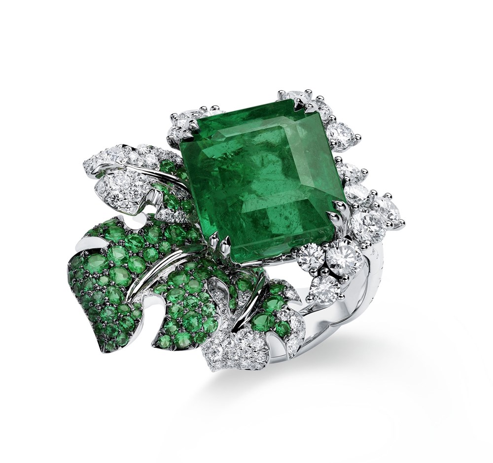 مجموعة «Insofu».. من خبايا الأرض النفيسة إلى روائع المجوهرات الفاخرة