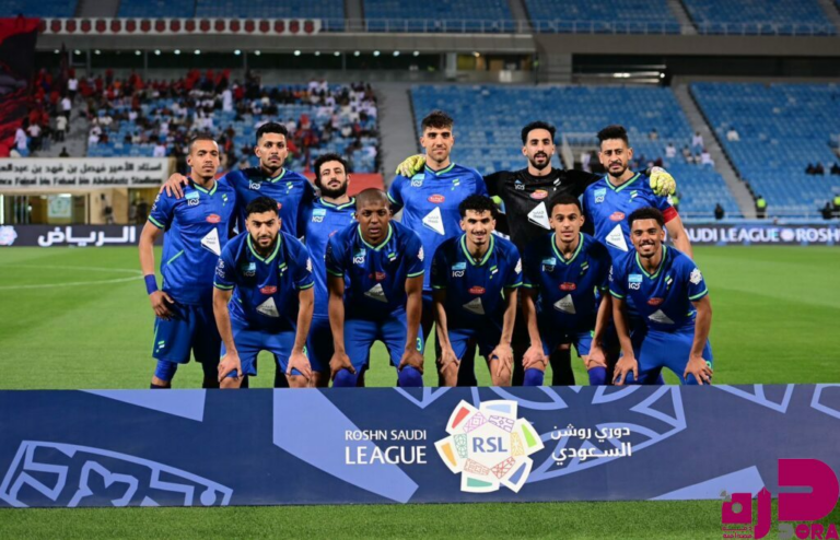 قوميز يمنح اللاعبين الفتح راحة يومين بعد مواجهة الرياض