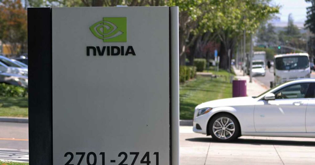 إنفيديا تتوقع إيرادات أقل من المتوقع في الربع الثاني
