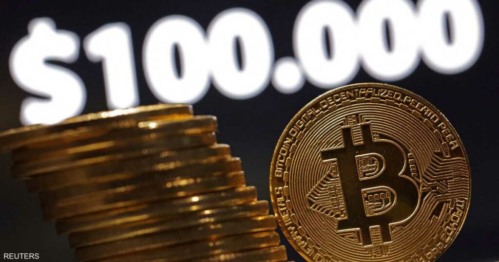 بتكوين تكسر حاجز الـ 100 ألف دولار للمرة الأولى منذ فبراير