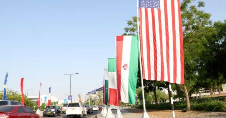 عمان تعلن تأجيل محادثات أميركا وإيران لـ "أسباب لوجستية"