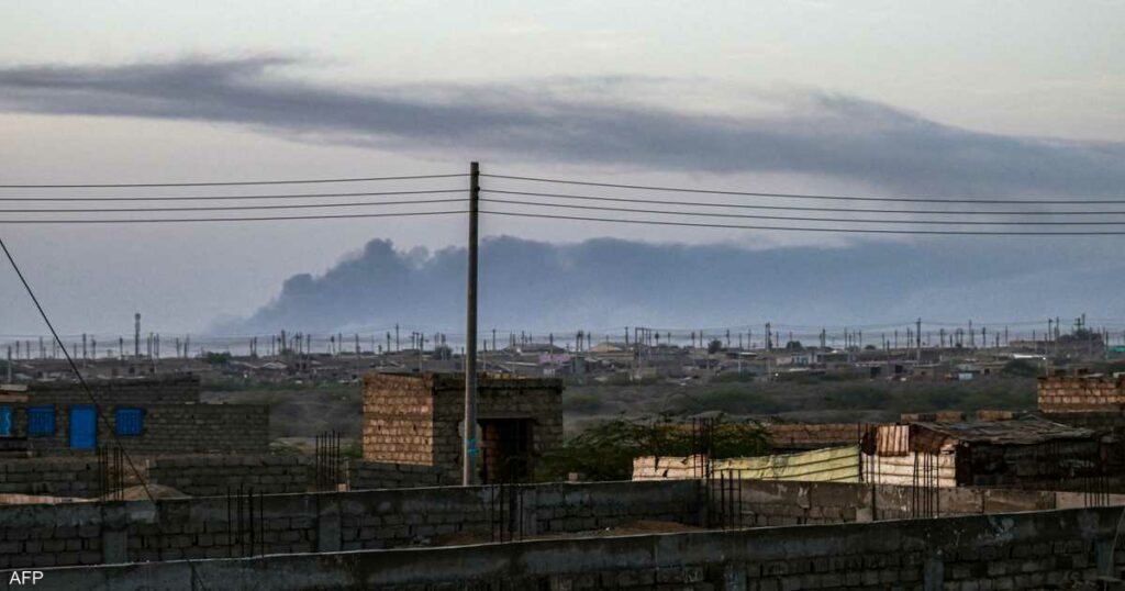 فيديو.. انفجارات قرب مطار وميناء بورتسودان