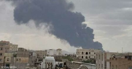 فيديو.. اللقطات الأولى للقصف الإسرائيلي على مطار صنعاء