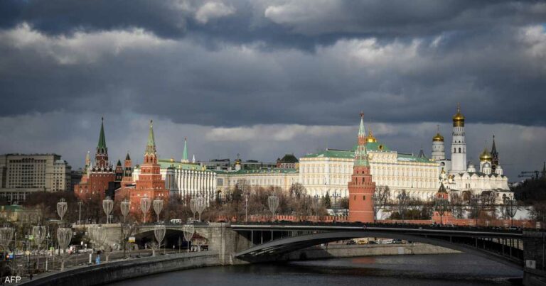 الكرملين: هجمات أوكرانيا قبل احتفالات عيد النصر "عمل إرهابي"