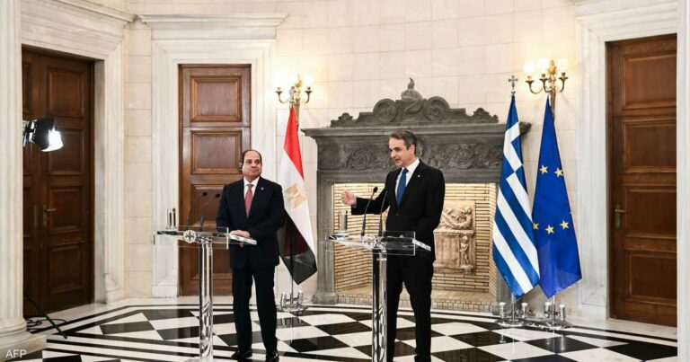 الرئيس المصري يشيد بمشروع الربط الكهربائي مع اليونان