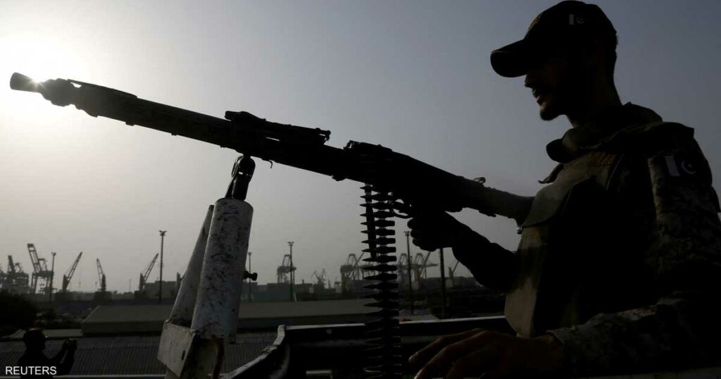 5 قتلى في هجوم باكستاني.. والجيش الهندي يصدر بيانا