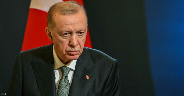 أردوغان لبوتين: تركيا مستعدة لاستضافة محادثات "موسكو وكييف"