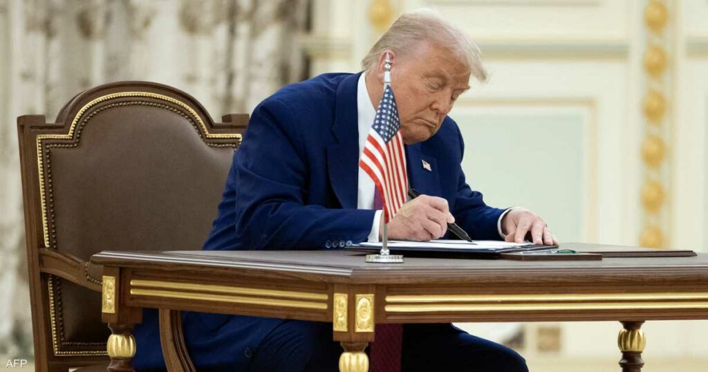 إسرائيل مستاءة من تجاهل ترامب لزيارتها.. بداية جفاف تاريخي؟