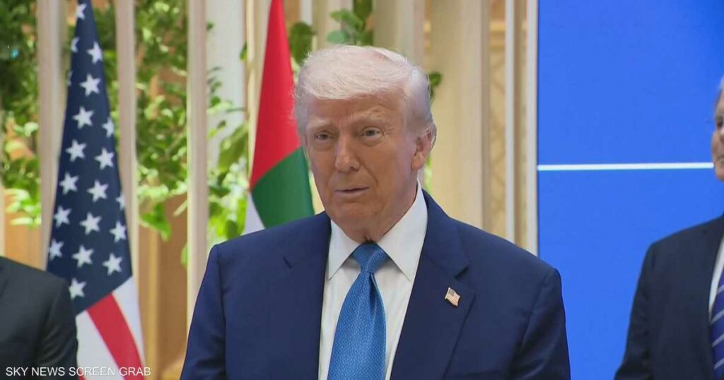 ترامب: الشيخ محمد بن زايد قائد قوي ورجل عظيم