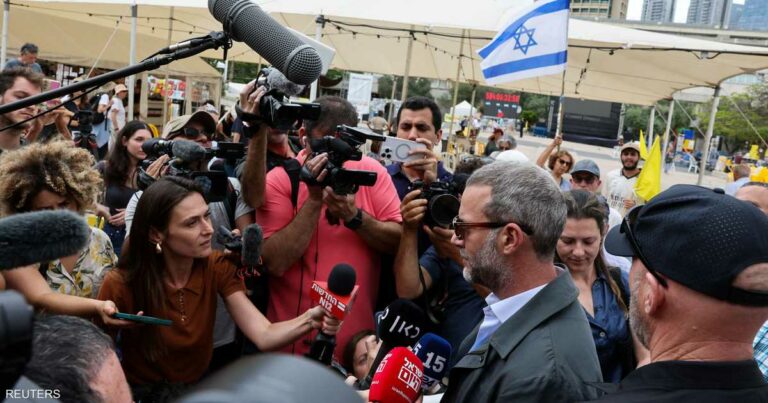 مبعوث ترامب لشؤون الرهائن: باب التفاوض مع حماس مفتوح