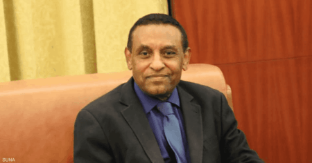 رئيس وزراء جديد بأمر البرهان.. جدل بشأن الشرعية والشخصية