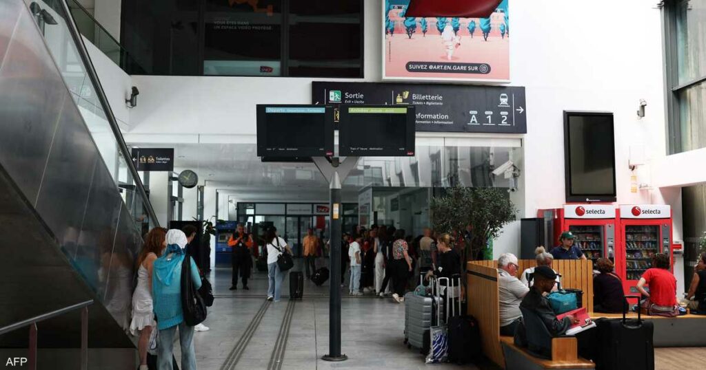 فرنسا.. انقطاع كهرباء واسع في كان يوم ختام المهرجان