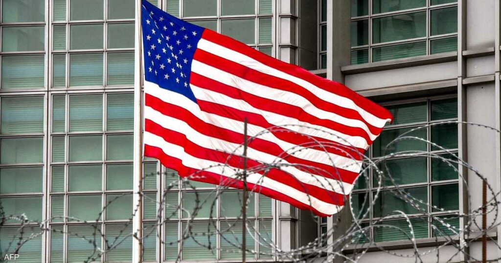 وثيقة: واشنطن تعلق طلبات تأشيرات الطلاب الأجانب