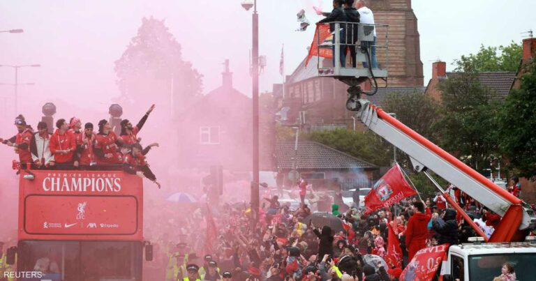 توجيه قائمة تهم لقائد السيارة الذي دهس حشدا لجماهير ليفربول